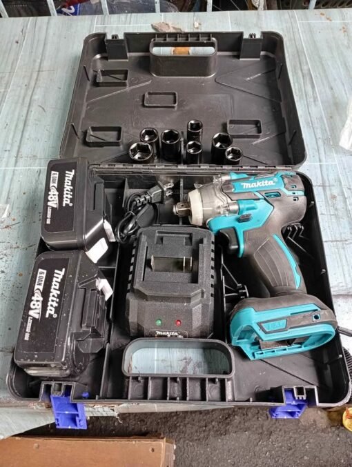 Makita power impact wrench