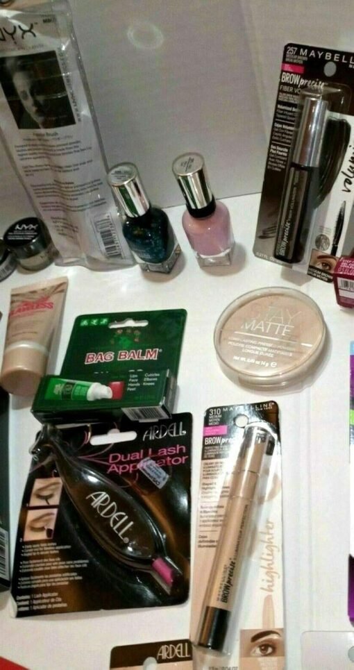 00-Piece Wholesale Bulk Makeup Assorted Cosmetics Box, Kit, Lot, Set, Kids, Girls, Women, Party Favors, Cheap, Gift, Birthday