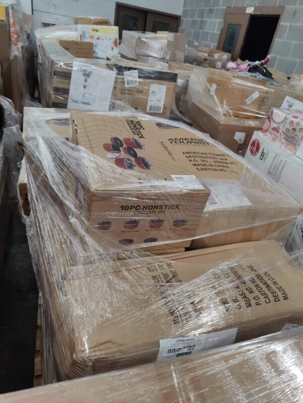 MACY'S LIQUIDATION TRUCK LOADS