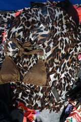 64pc Womens VINCE CAMUTO Swimwear